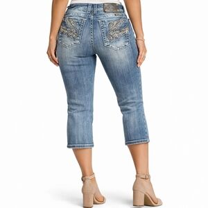 Miss Me Capri Jeans Women's Size 30 Embellished Angel Wing Pocket Distressed
